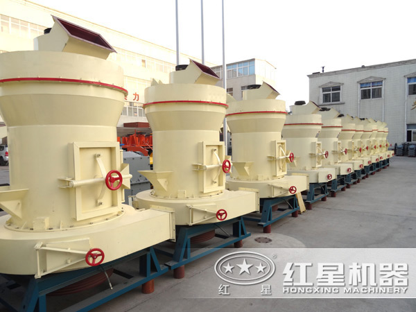 小型石頭磨粉機(jī)不同的型號、質(zhì)量、廠家，價(jià)格各有不同